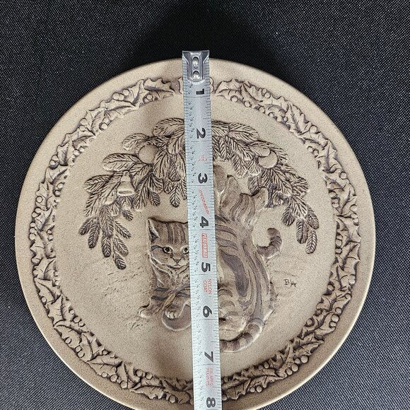 1978 Santa's Helpers Cats First Christmas Collector Plate Poole Pottery England - Picture 9 of 10